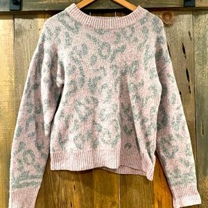 John + Jenn Mauve Leopard Print Sweater | XS